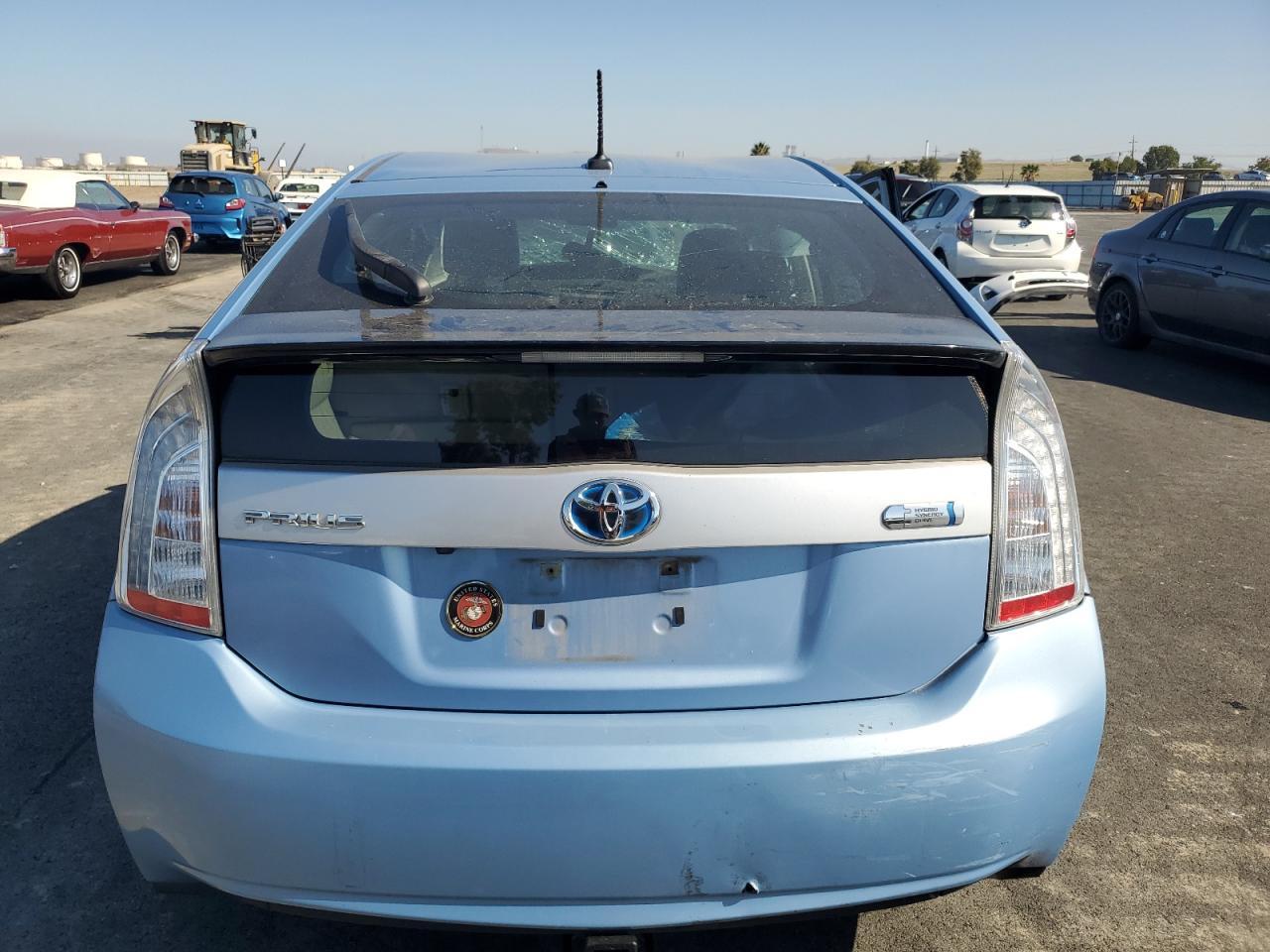2013 TOYOTA Prius Plug-In
