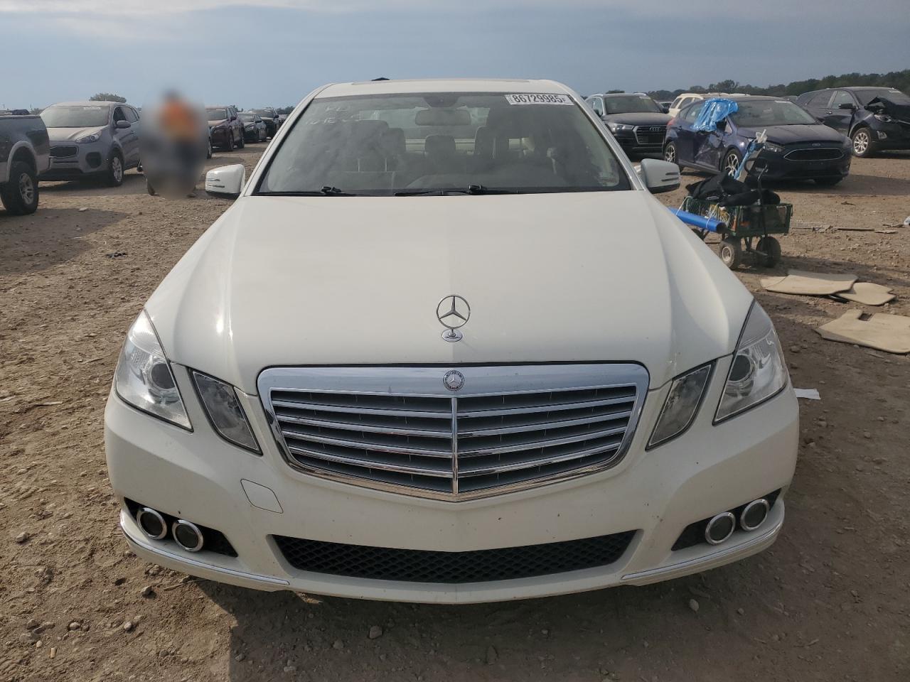 2011 MERCEDES-BENZ E-Class