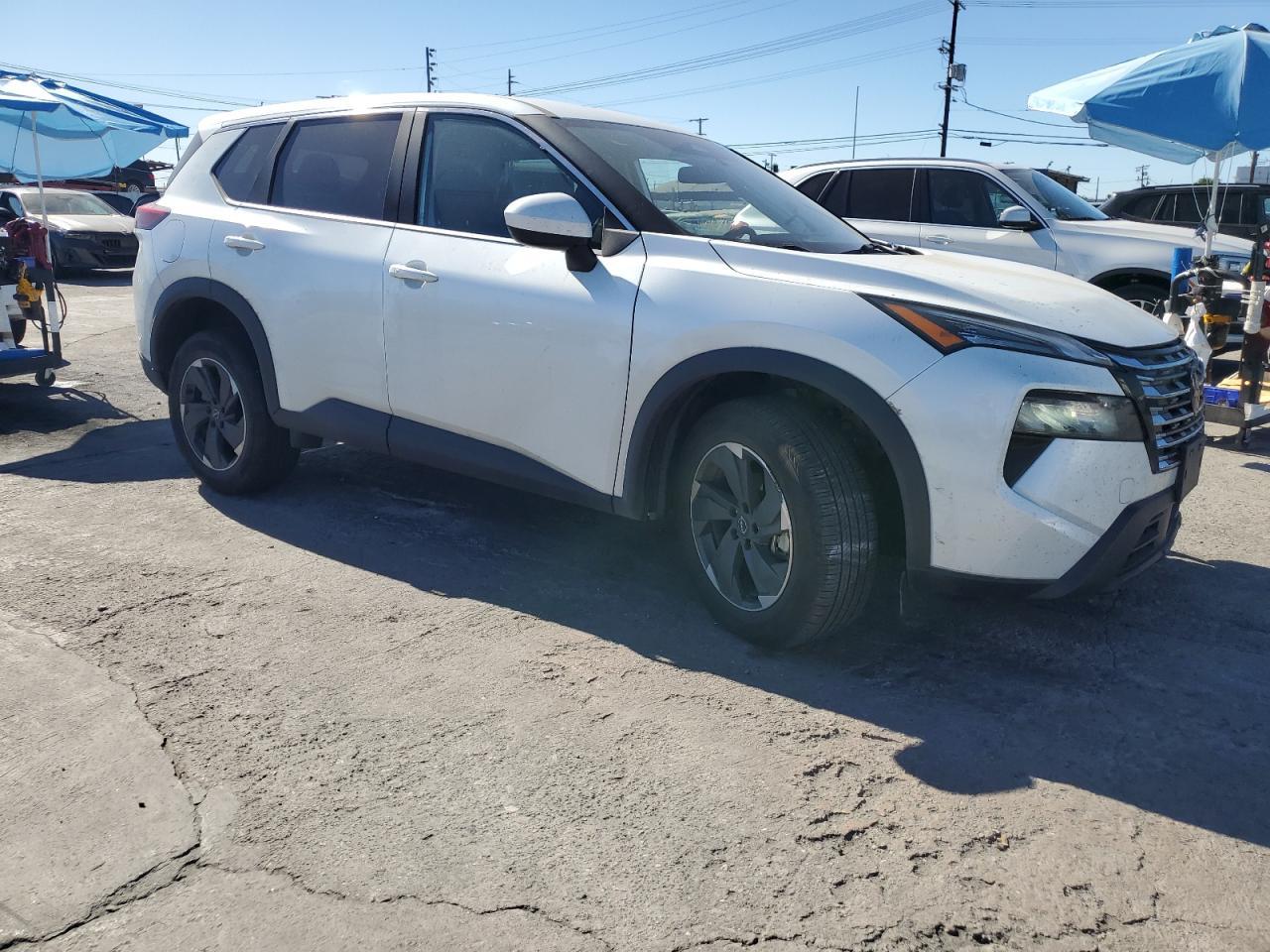 2024 NISSAN ROGUE