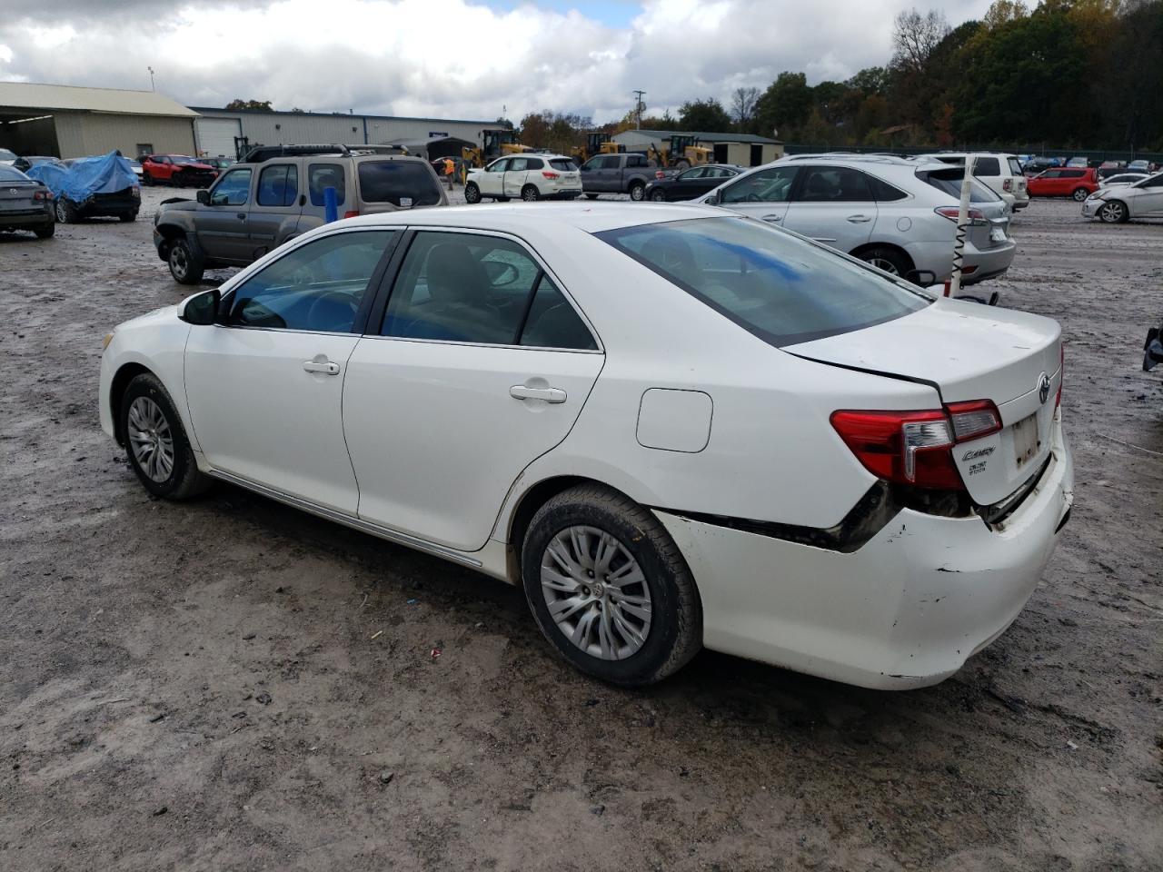2013 TOYOTA CAMRY