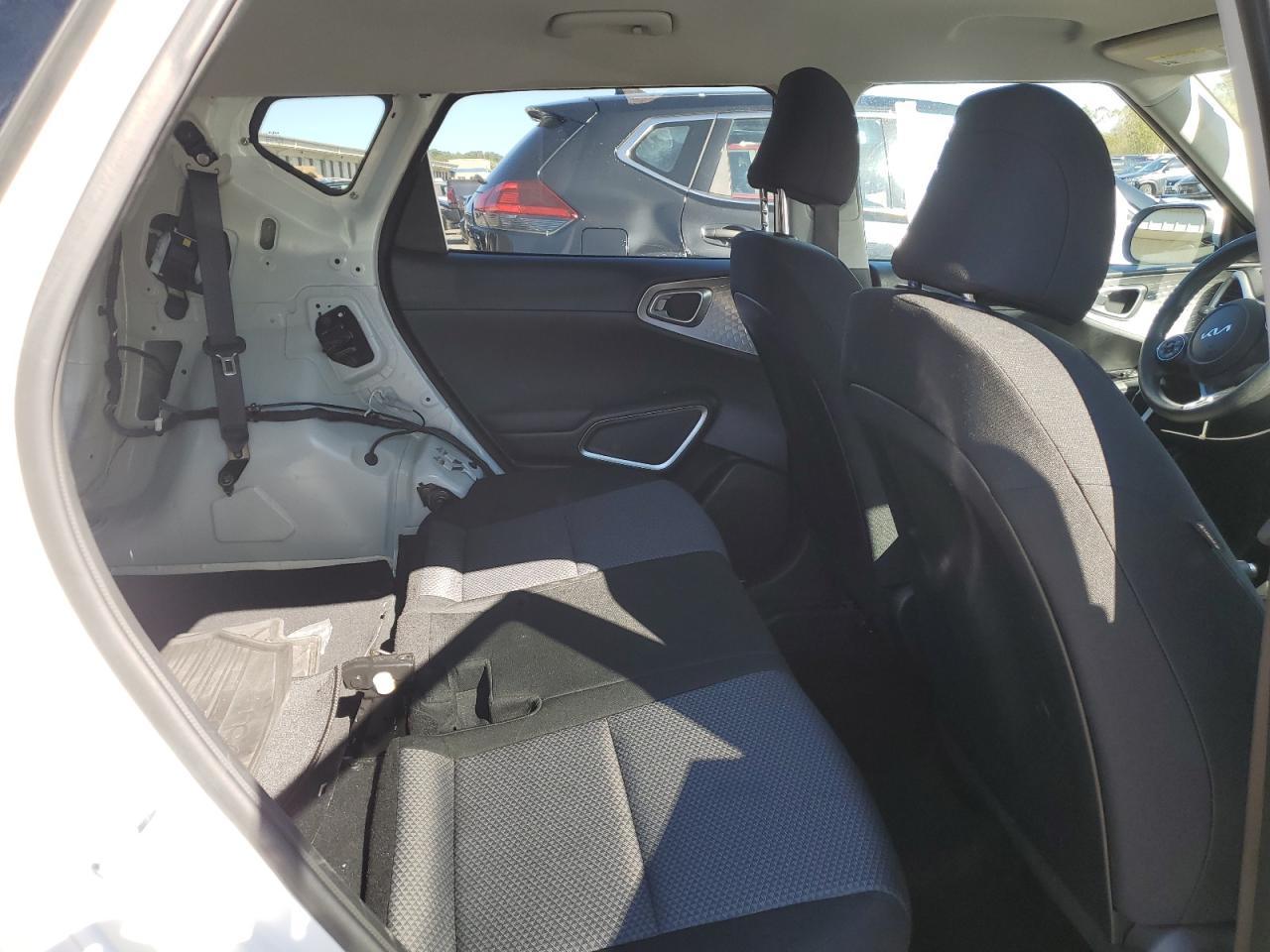 2022 KIA SOUL