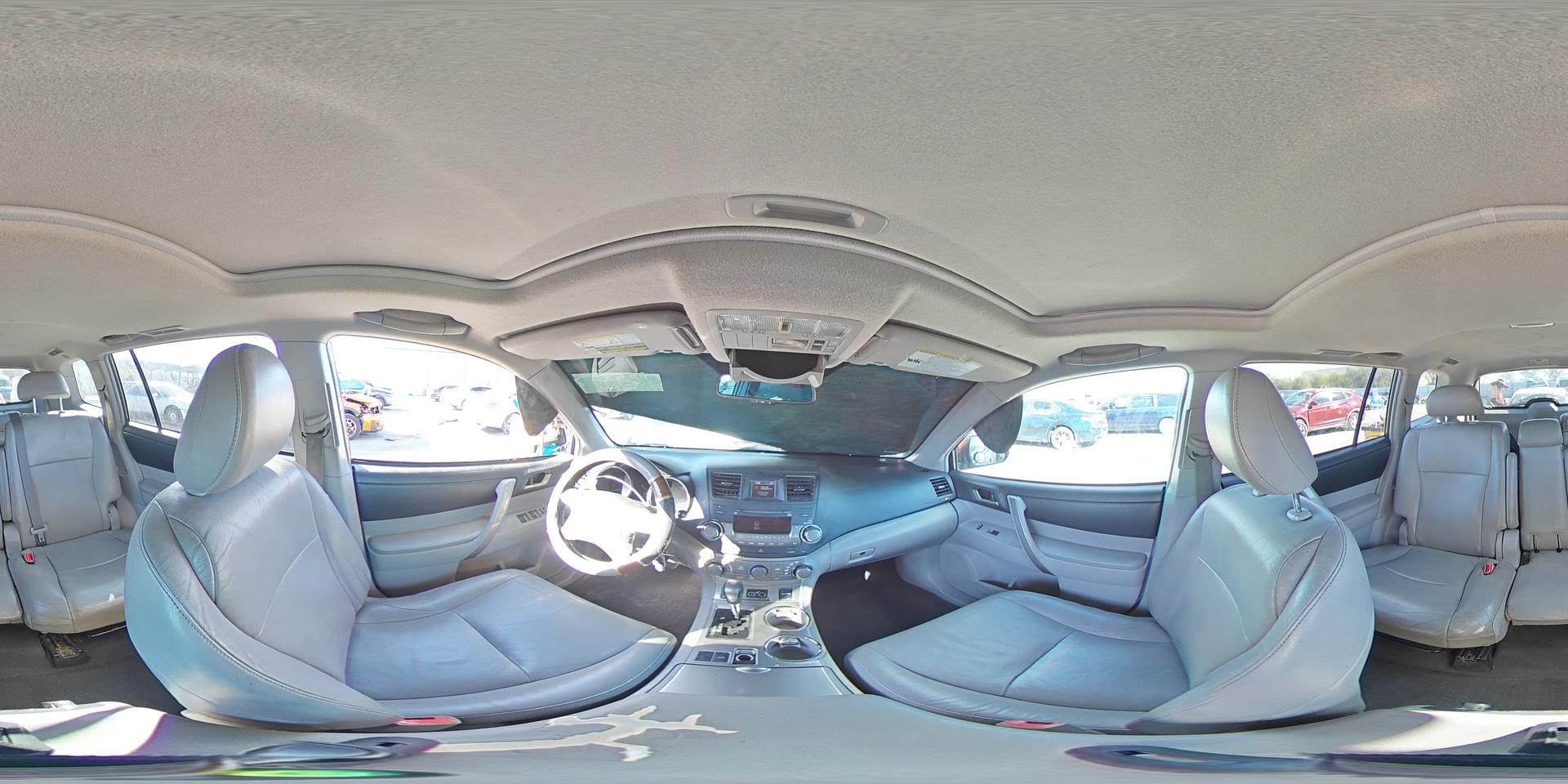 2012 TOYOTA HIGHLANDER
