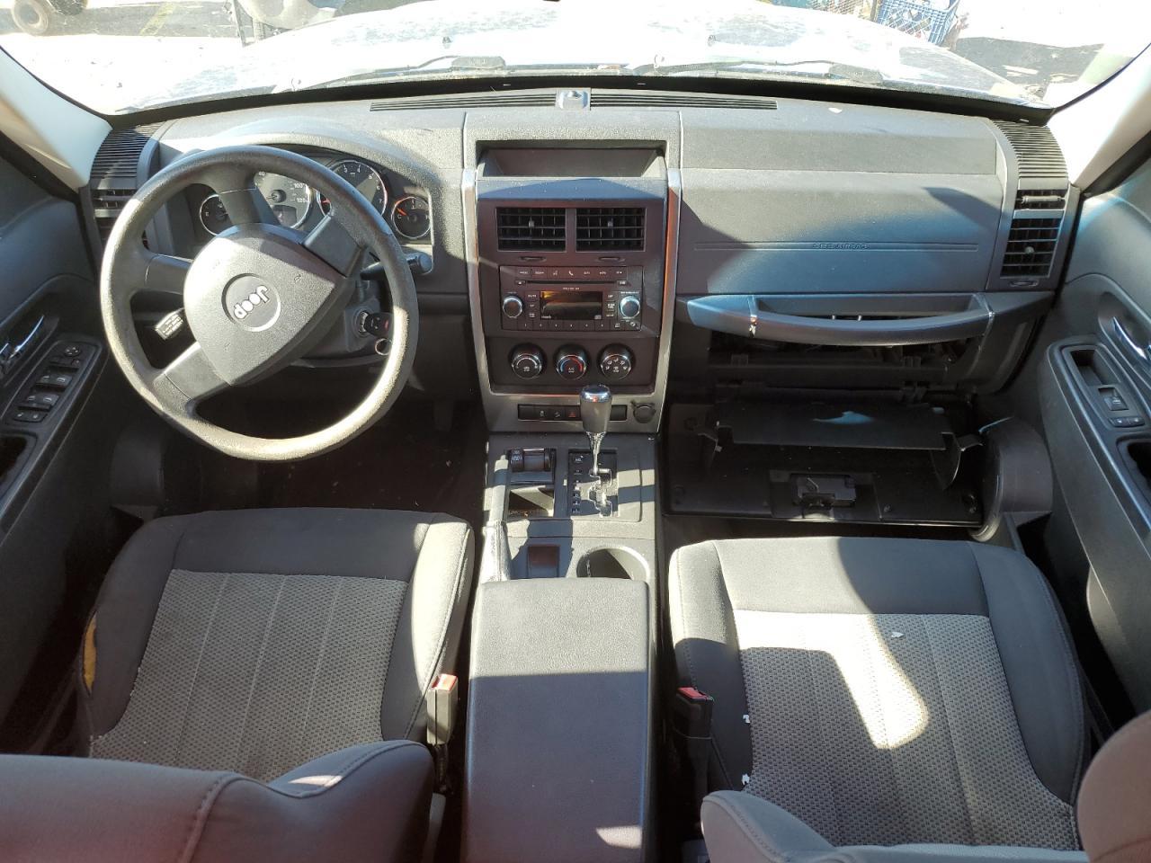 2010 JEEP Liberty