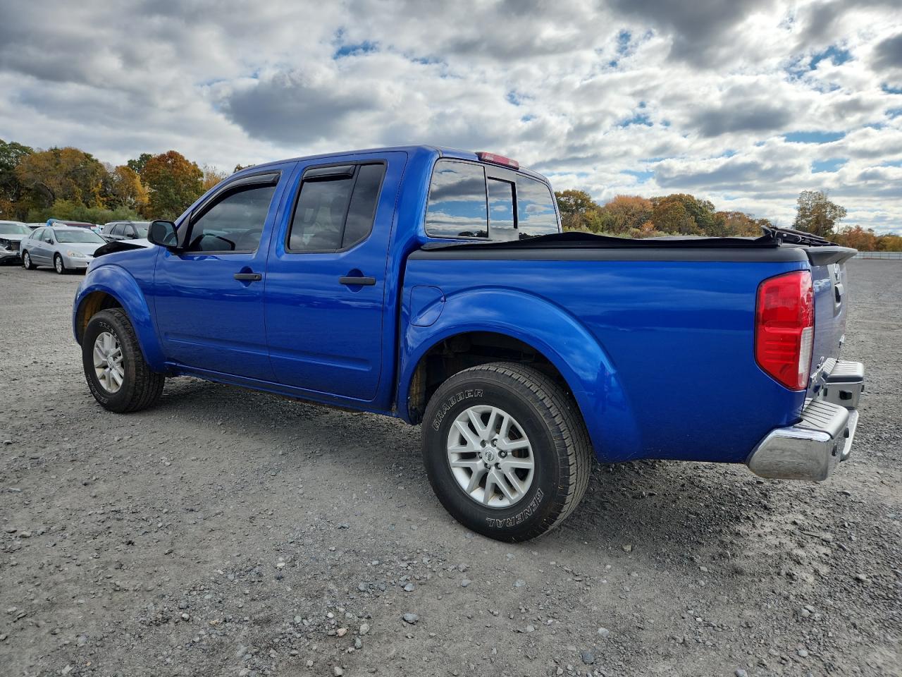 2015 NISSAN Frontier