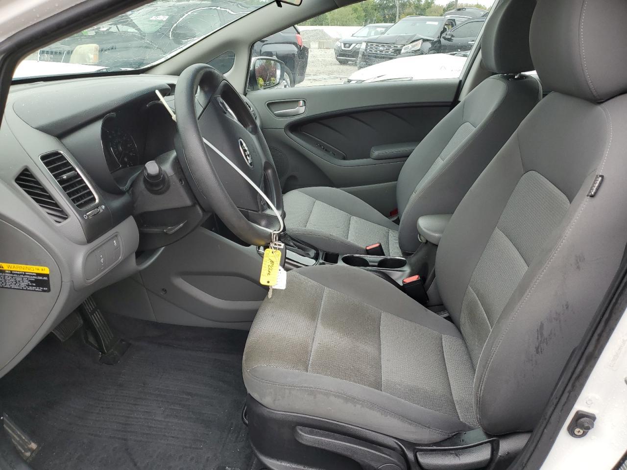 2017 KIA FORTE