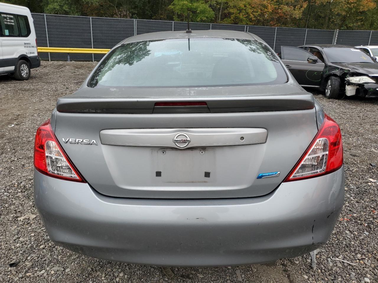 2014 NISSAN VERSA
