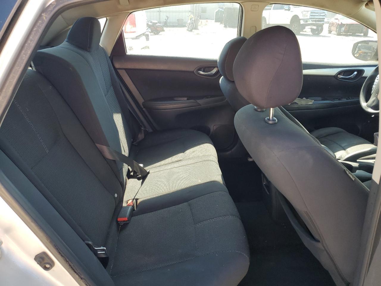 2016 NISSAN SENTRA