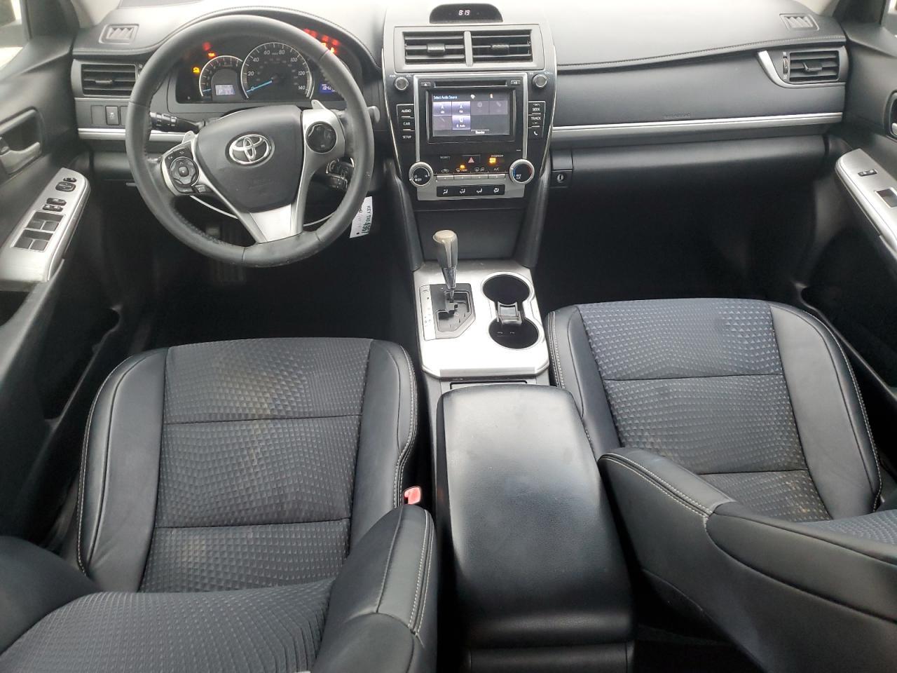 2014 TOYOTA CAMRY