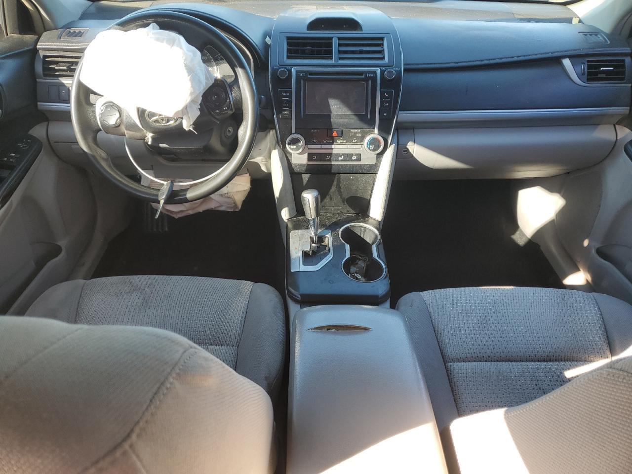 2014 TOYOTA CAMRY