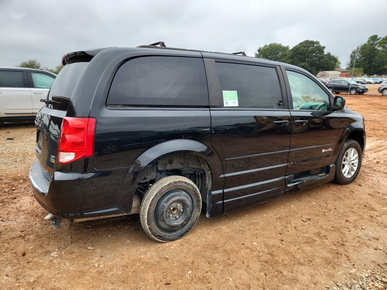 2015 DODGE GRAND CARAVAN