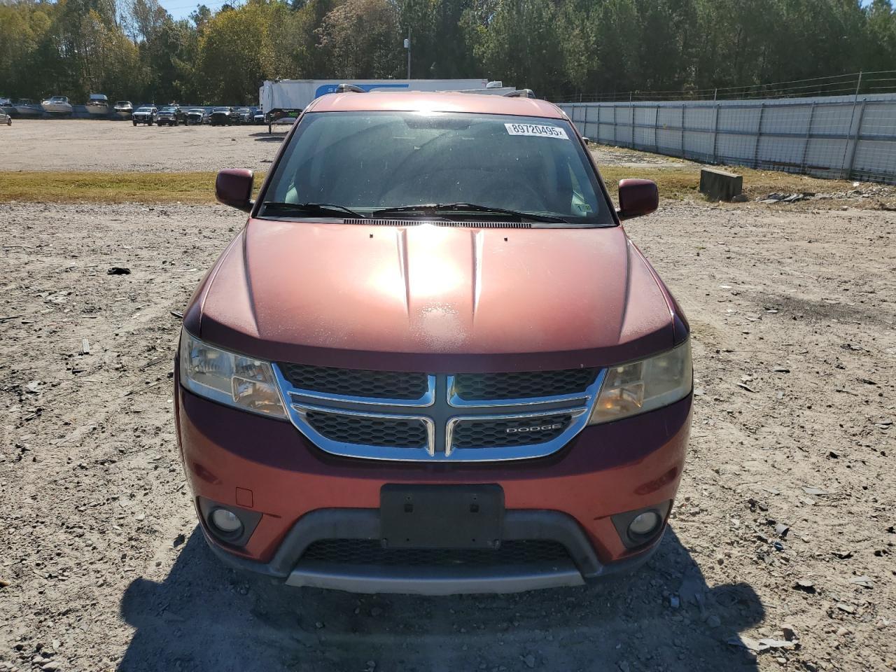 2011 DODGE JOURNEY