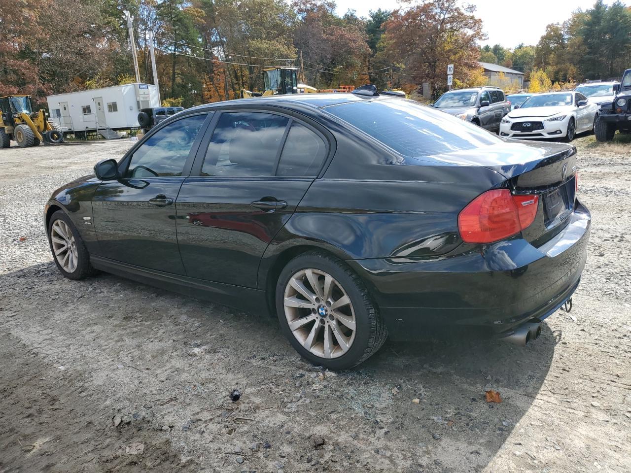 2011 BMW 3 SERIES