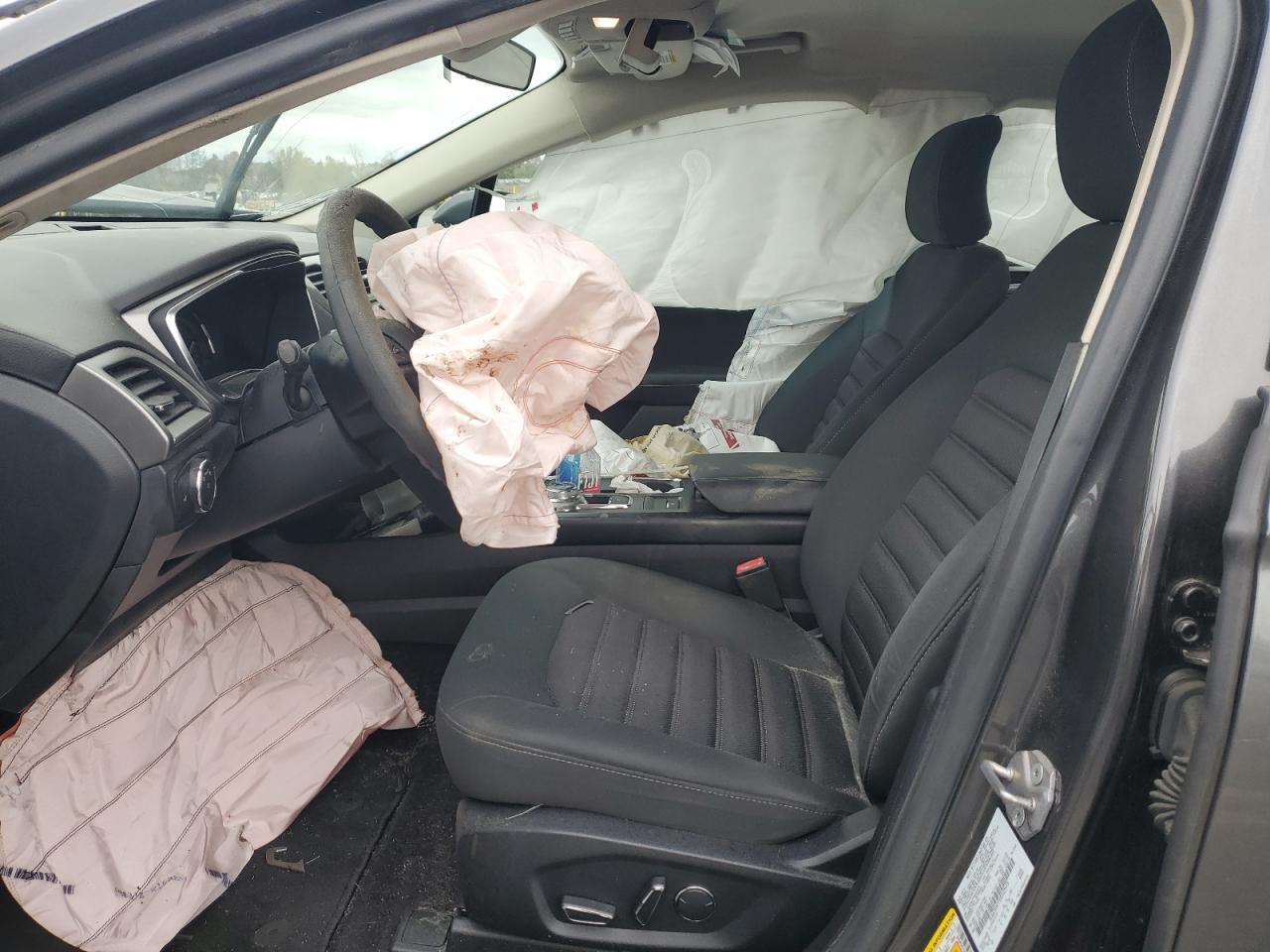 2017 FORD FUSION