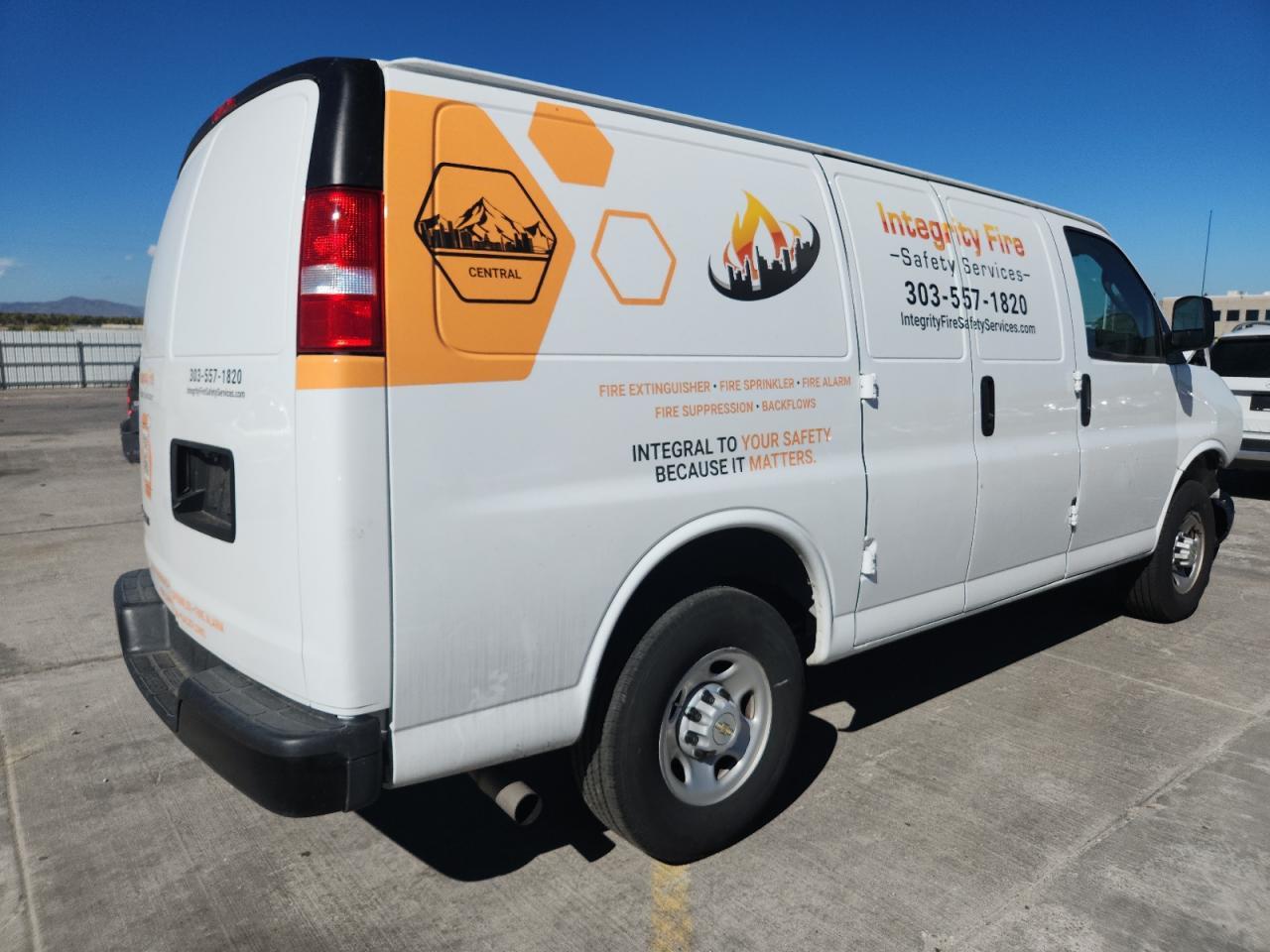 2024 CHEVROLET EXPRESS 2500