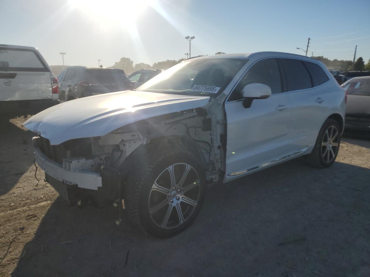 2019 VOLVO XC60