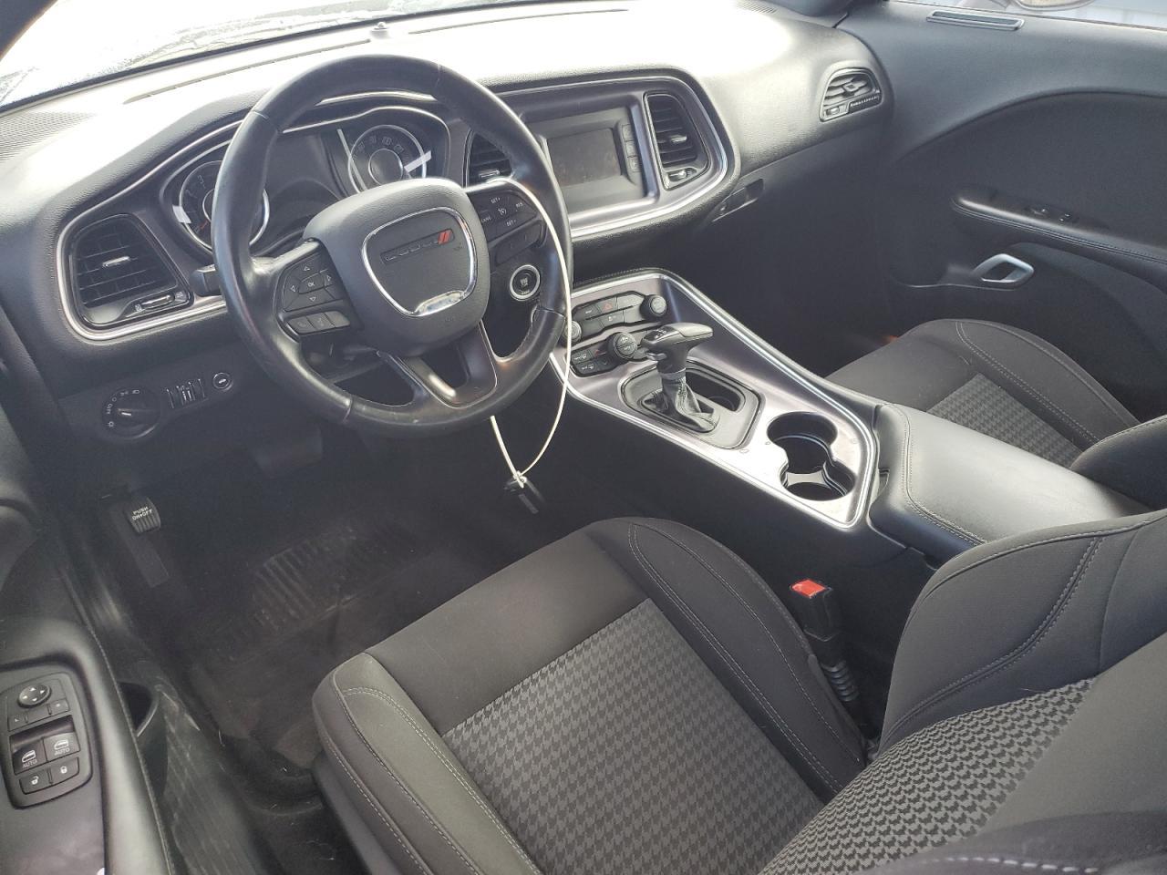 2015 DODGE Challenger