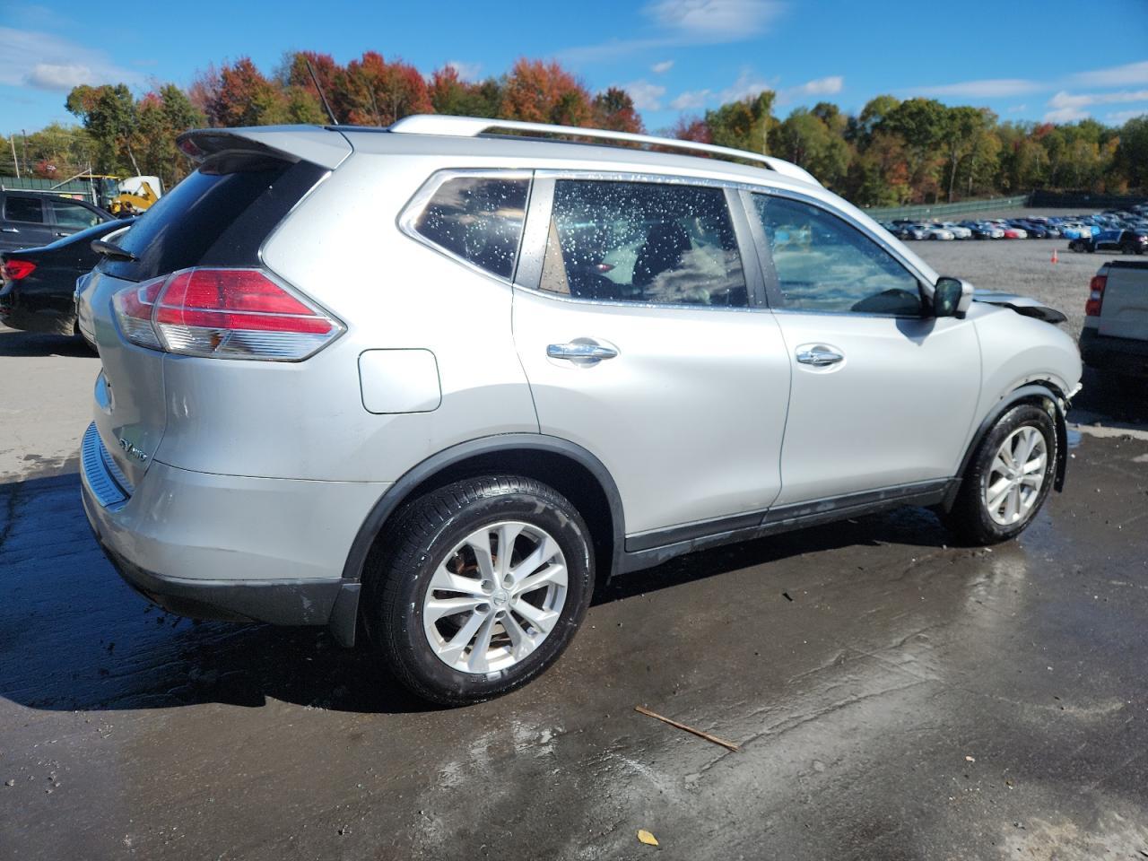 2016 NISSAN ROGUE