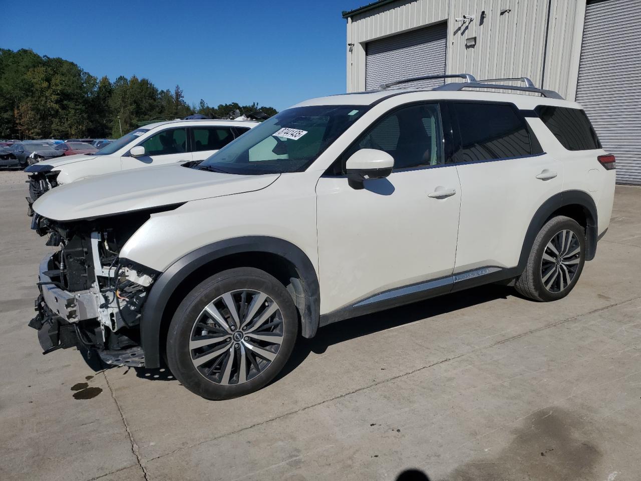2024 NISSAN PATHFINDER