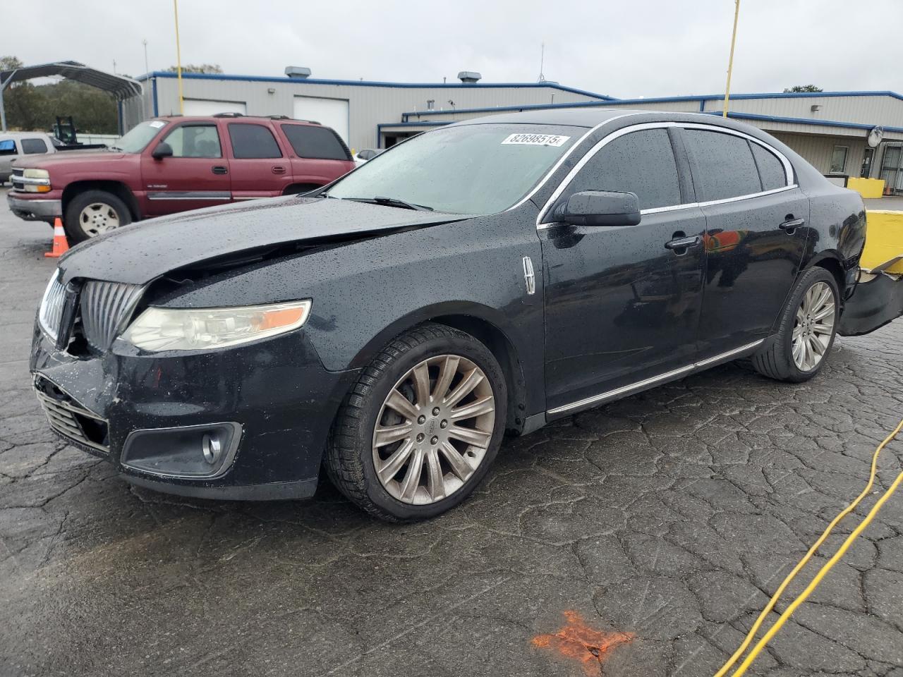 2011 LINCOLN MKS