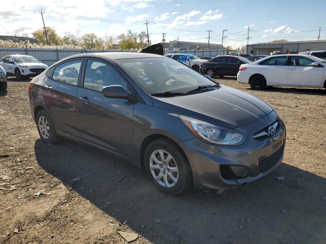 2012 HYUNDAI ACCENT