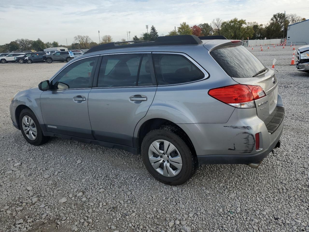 2010 SUBARU Outback
