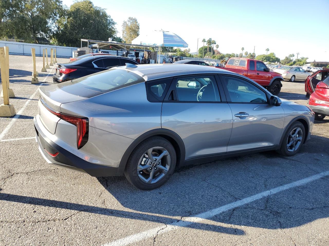 2025 KIA K4