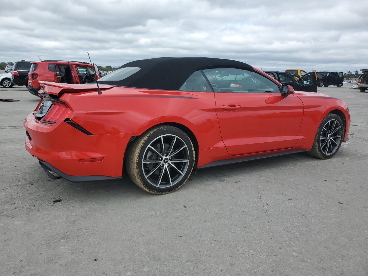 2019 FORD MUSTANG