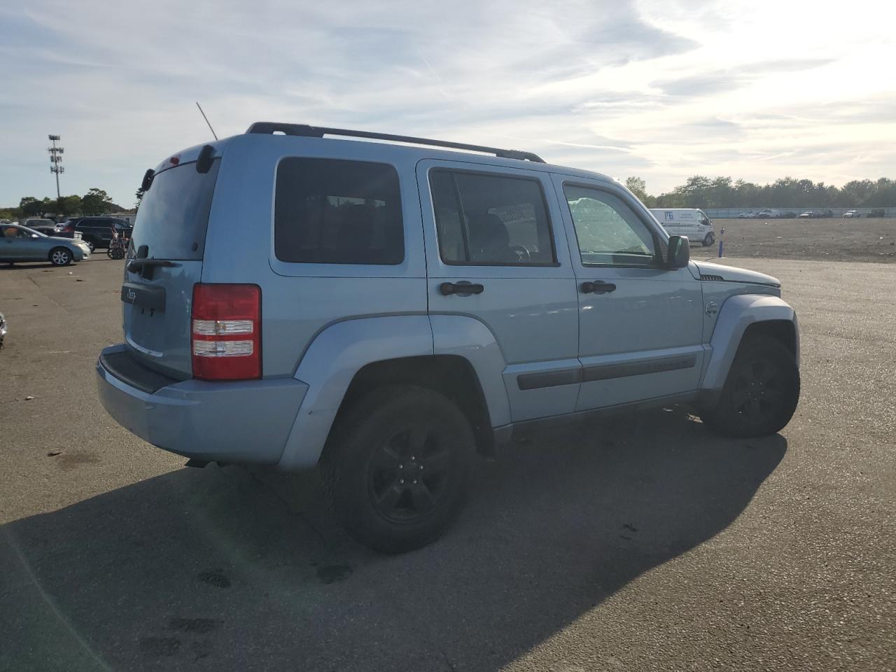 2012 JEEP Liberty