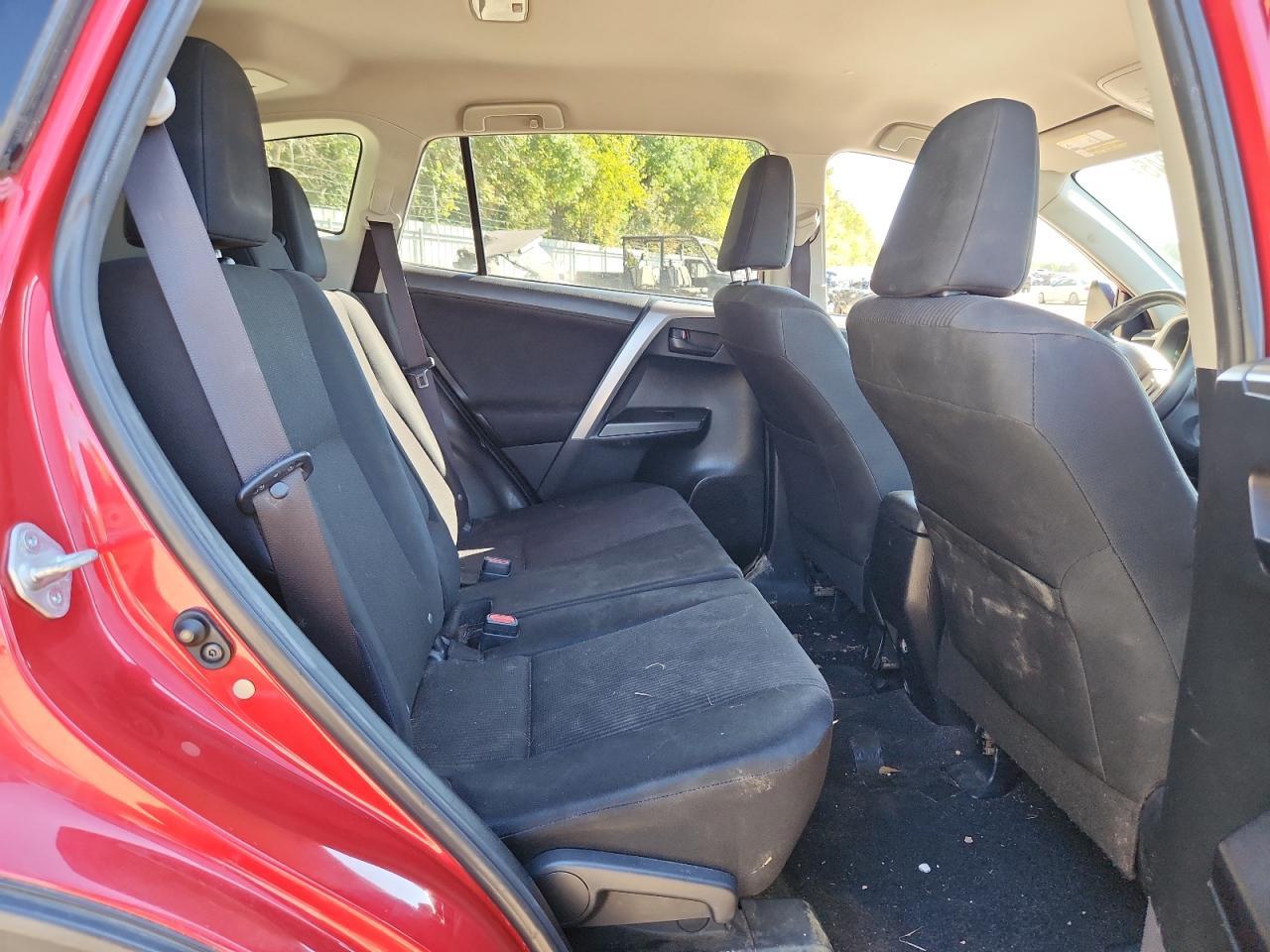 2016 TOYOTA RAV4