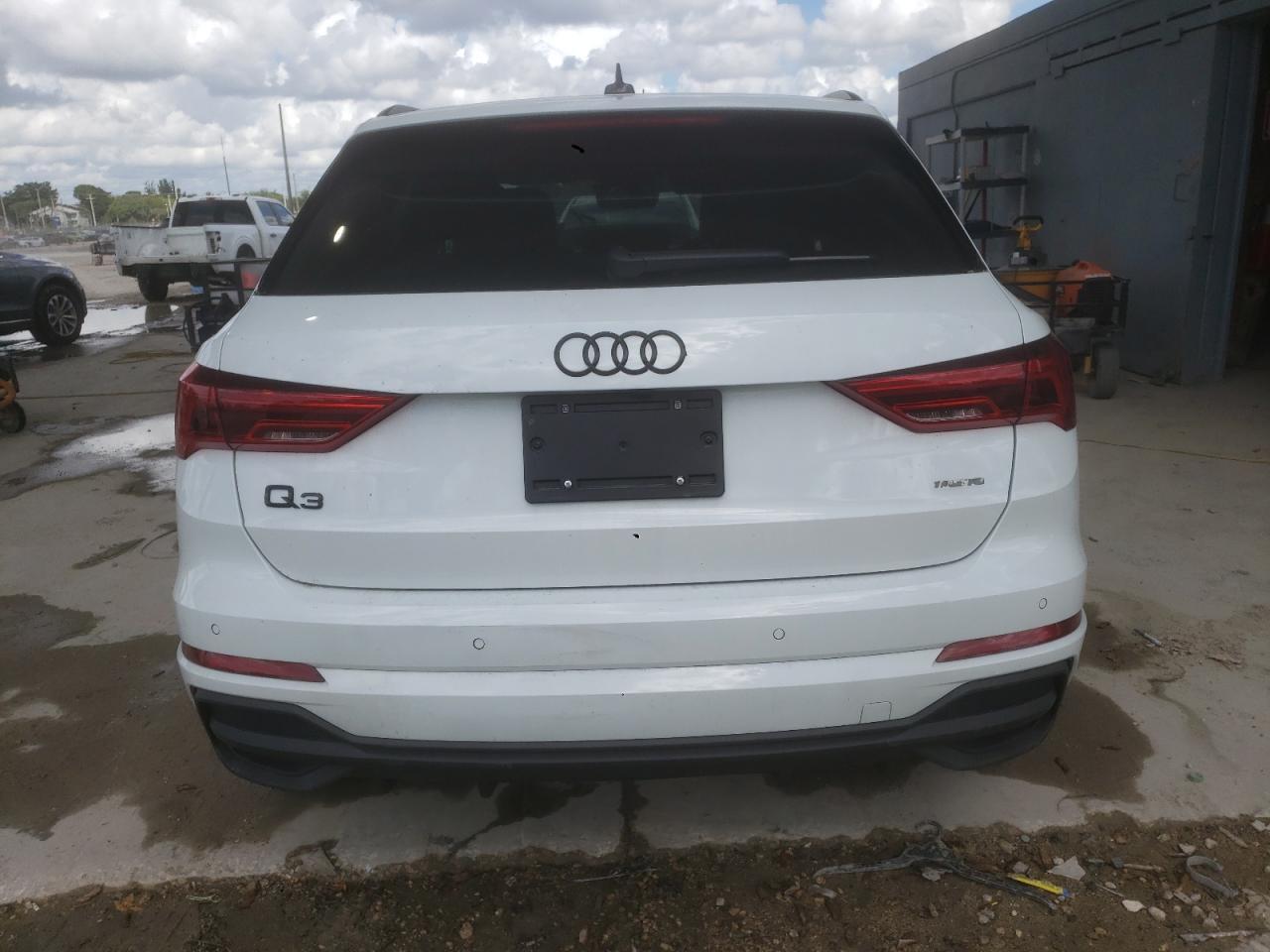 2025 AUDI Q3