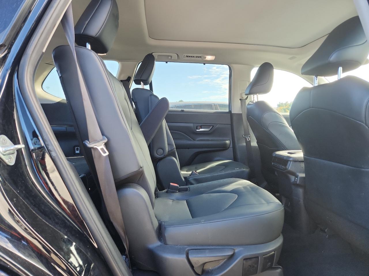 2024 TOYOTA HIGHLANDER