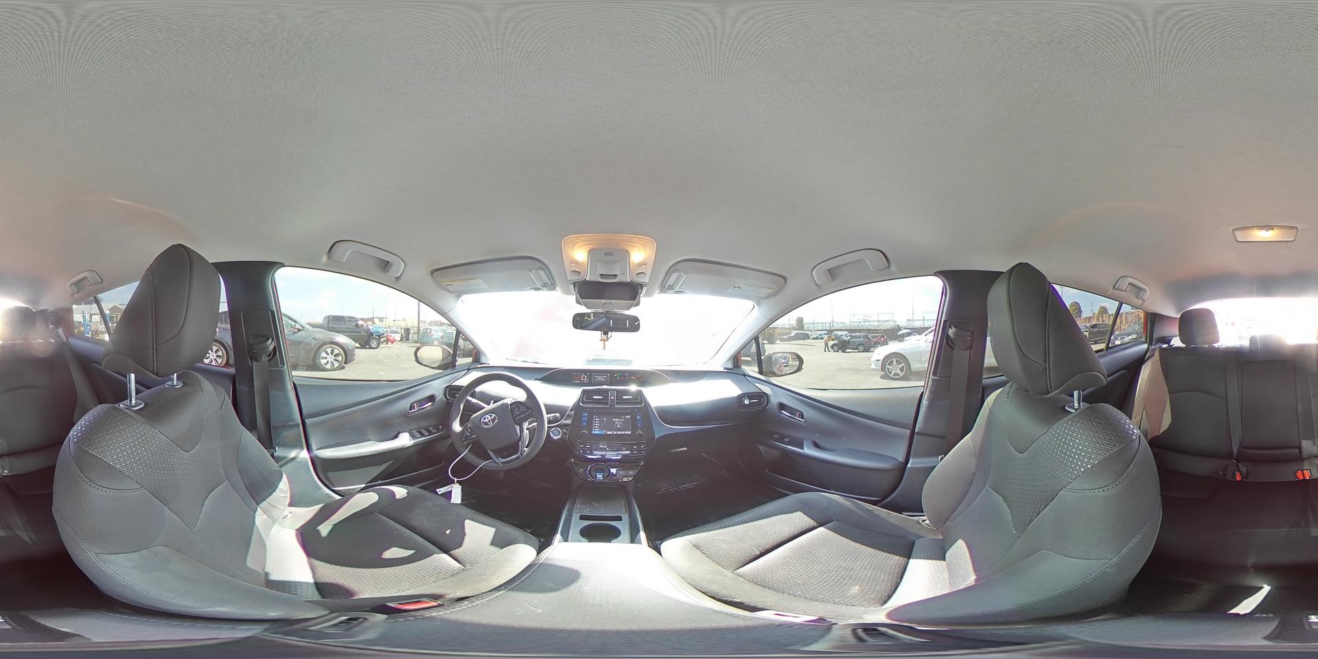 2019 TOYOTA PRIUS