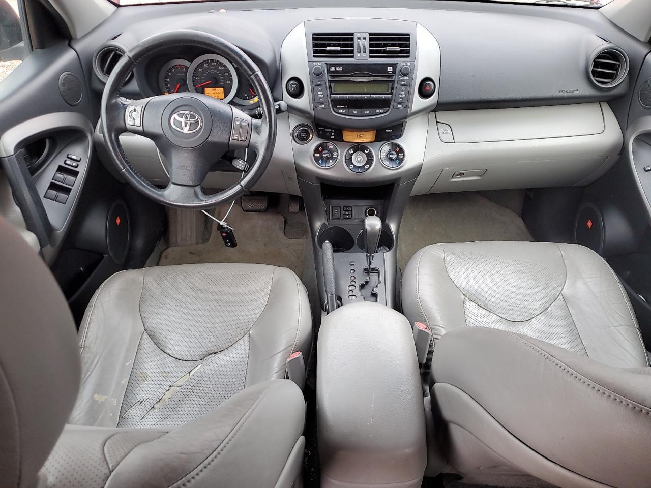 2011 TOYOTA RAV4