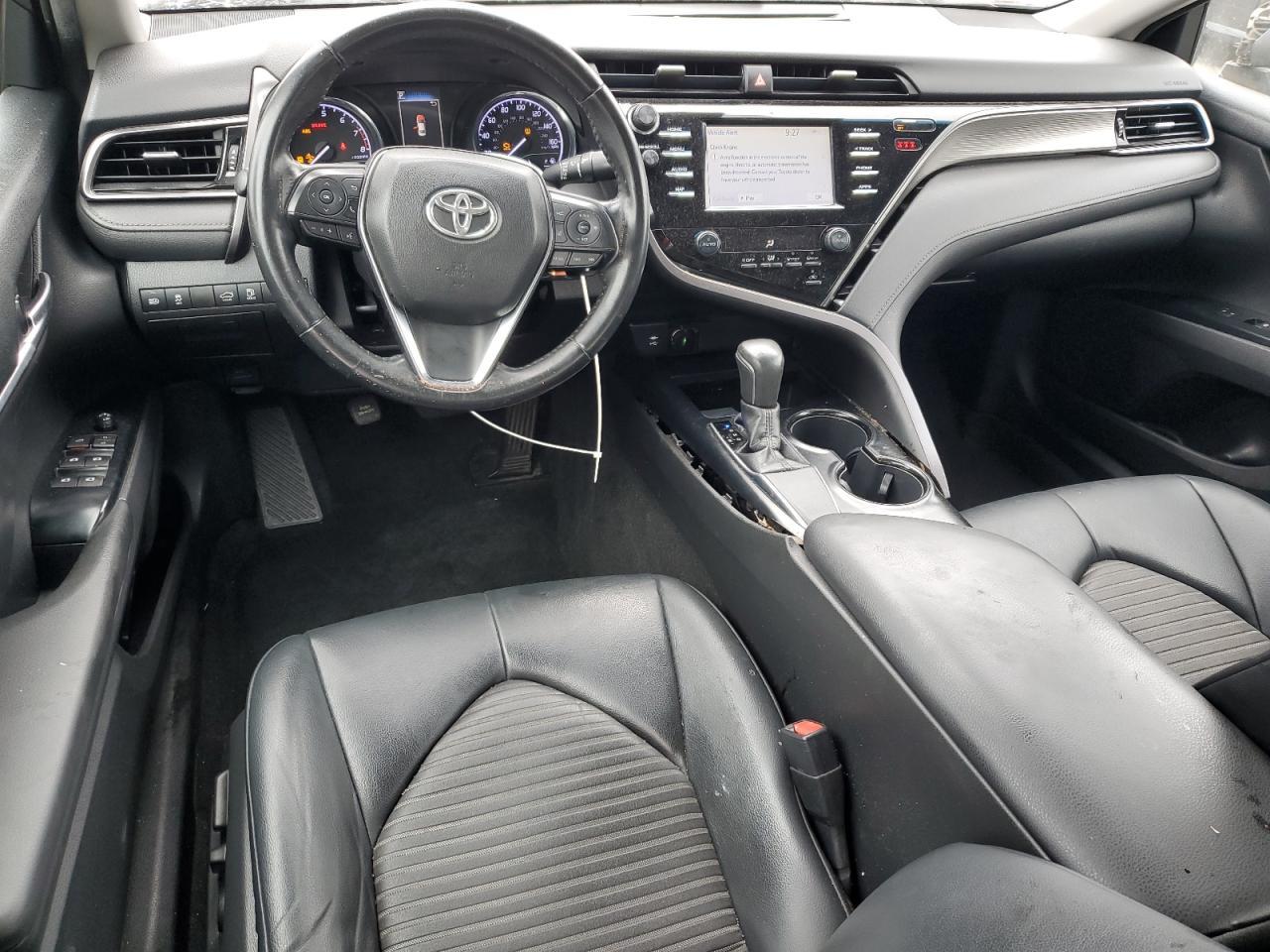 2019 TOYOTA CAMRY
