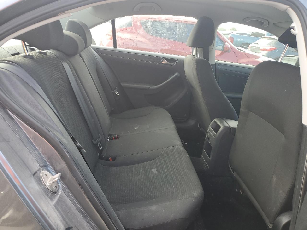 2015 VOLKSWAGEN JETTA