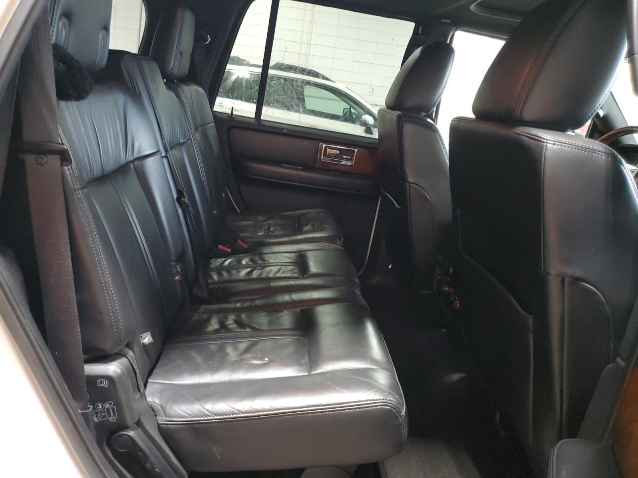 2015 LINCOLN Navigator