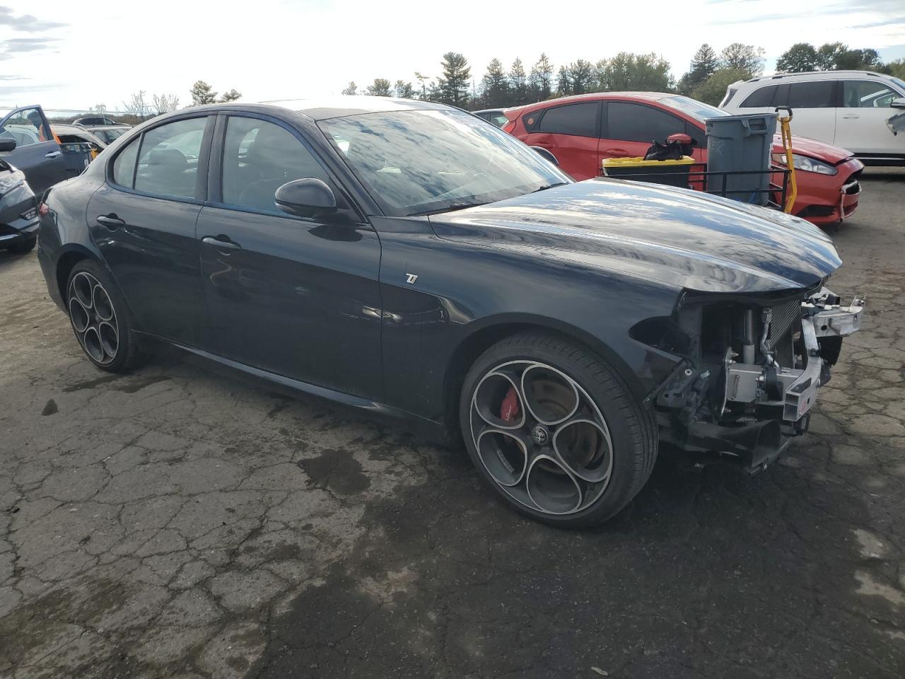 2022 ALFA ROMEO Giulia