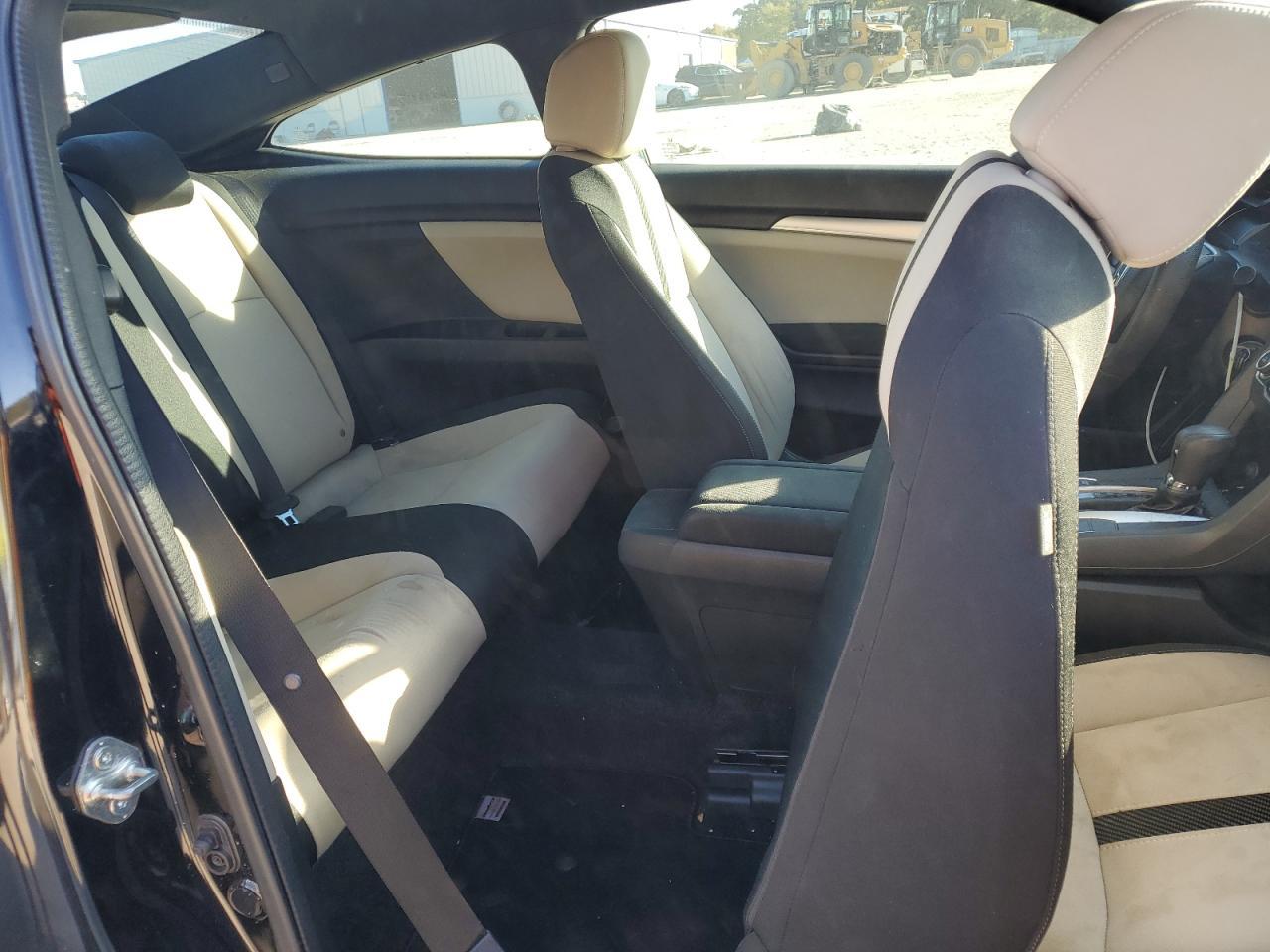 2016 HONDA CIVIC