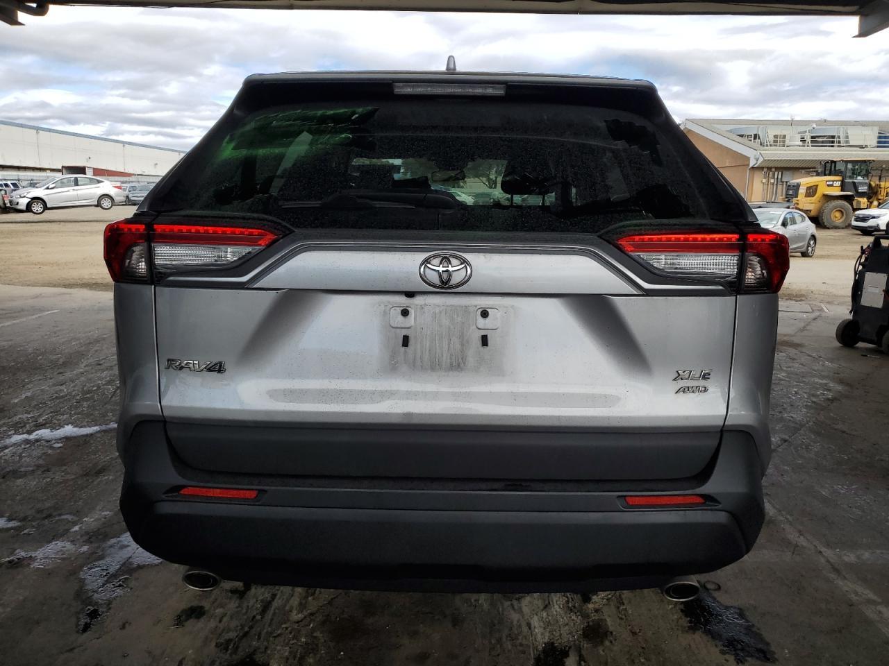 2020 TOYOTA RAV4