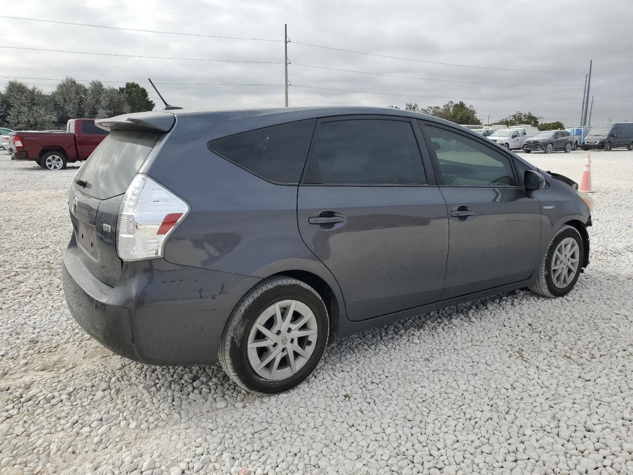 2014 TOYOTA PRIUS V