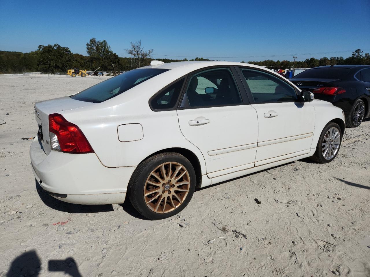 2010 VOLVO S40