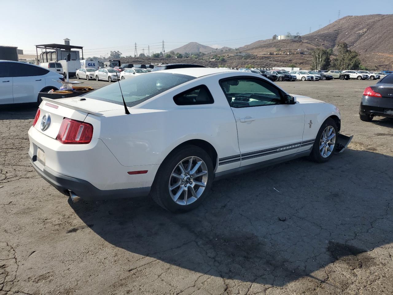 2010 FORD MUSTANG