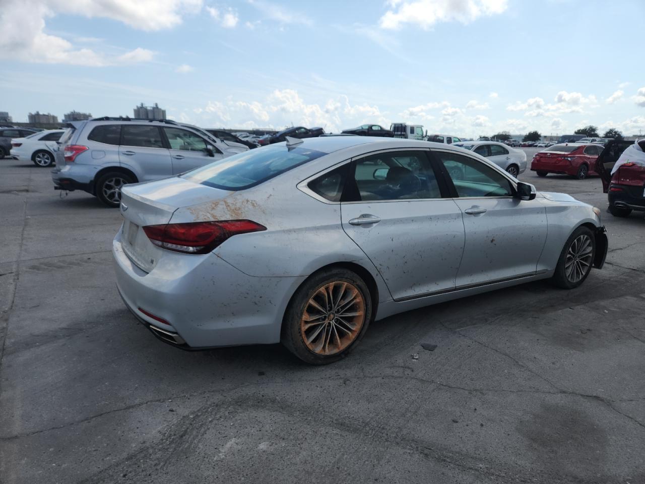 2016 HYUNDAI GENESIS
