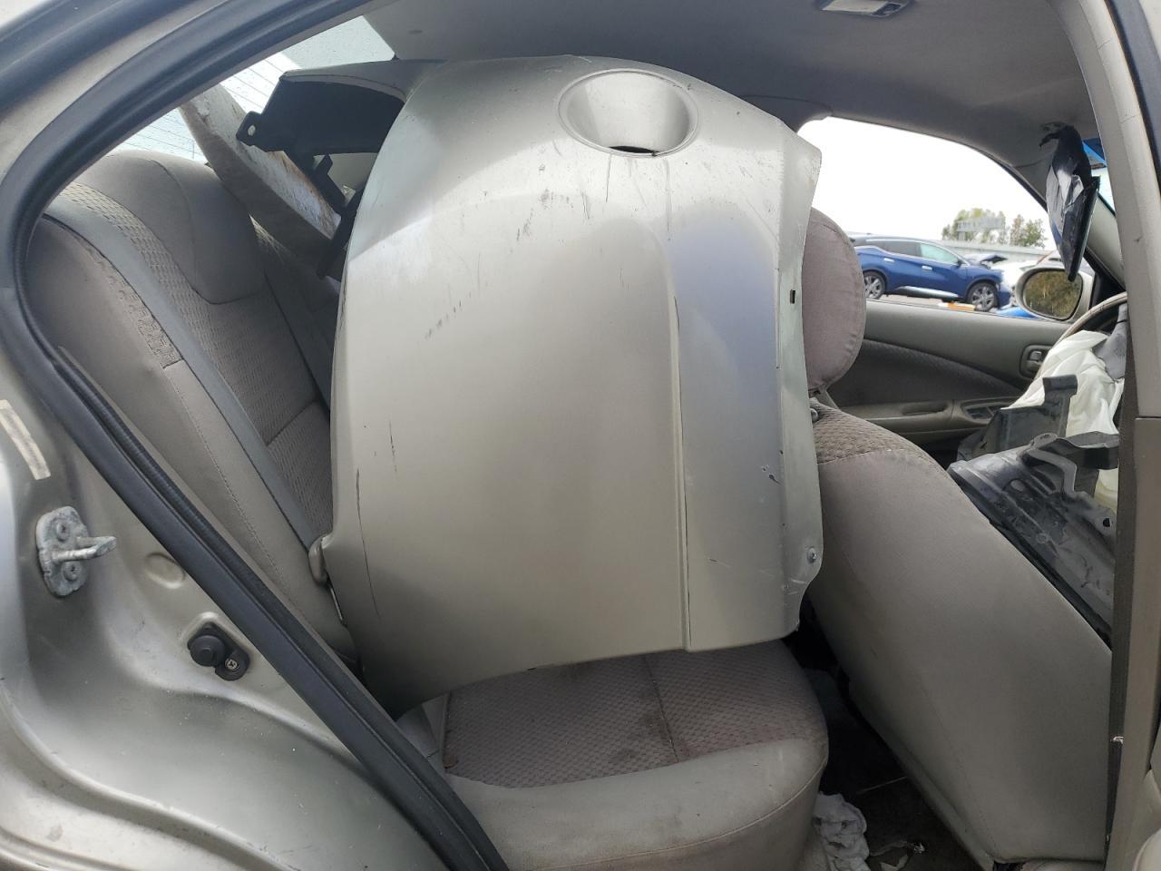 2004 NISSAN SENTRA