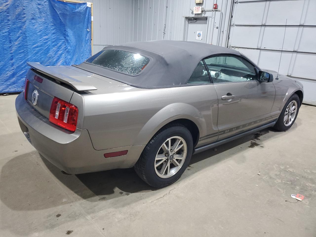 2005 FORD MUSTANG