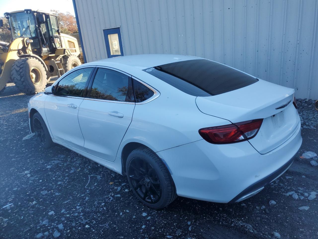 2015 CHRYSLER 200