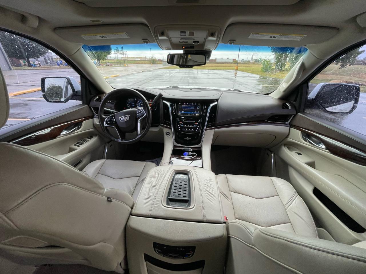 2016 CADILLAC Escalade ESV