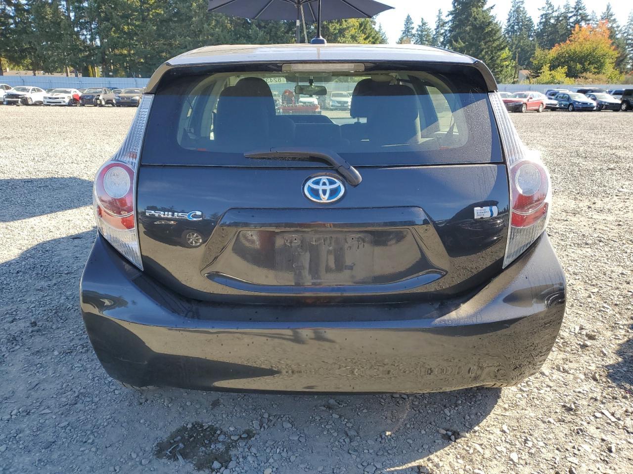 2014 TOYOTA Prius c