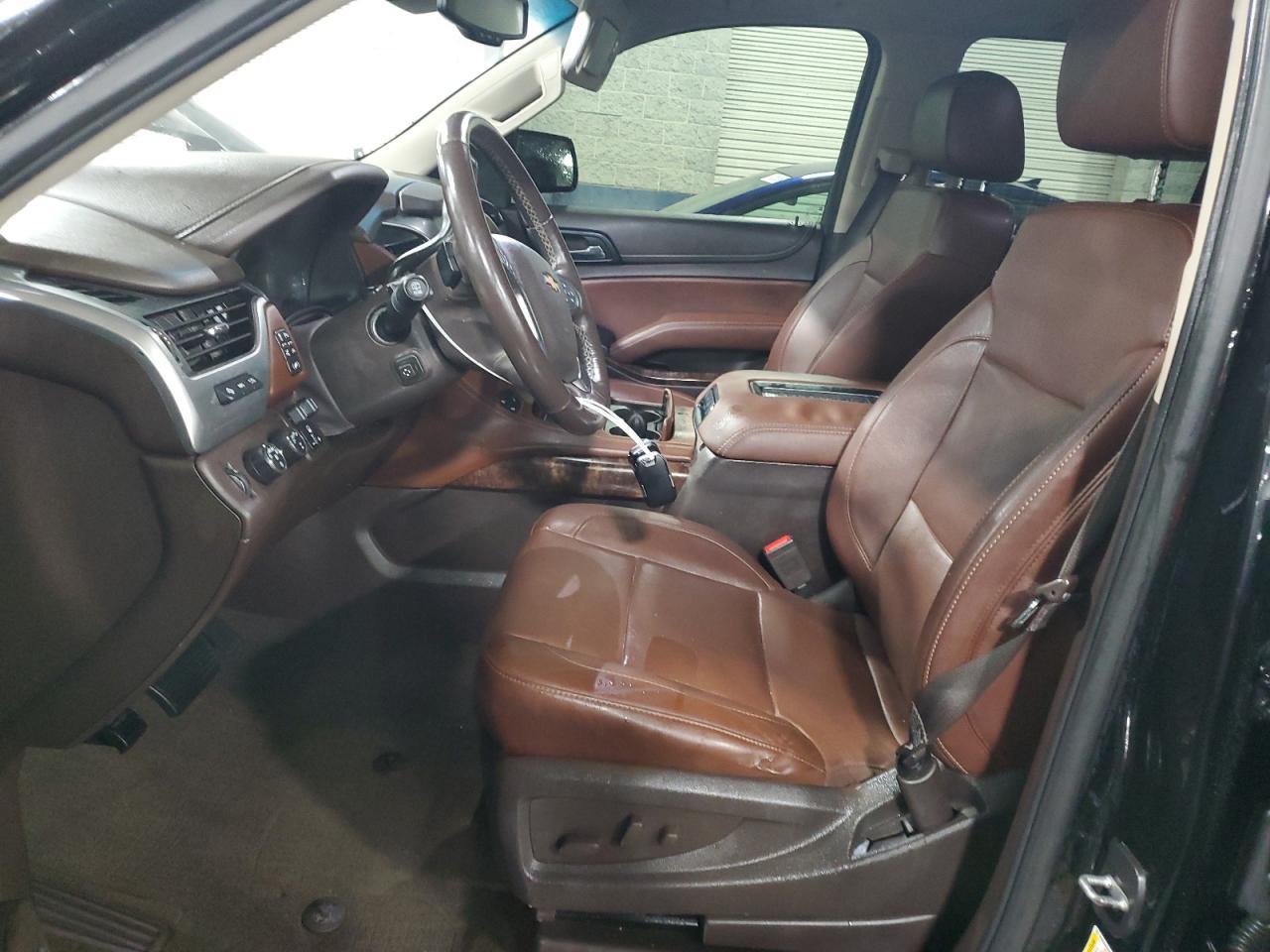2016 CHEVROLET Suburban