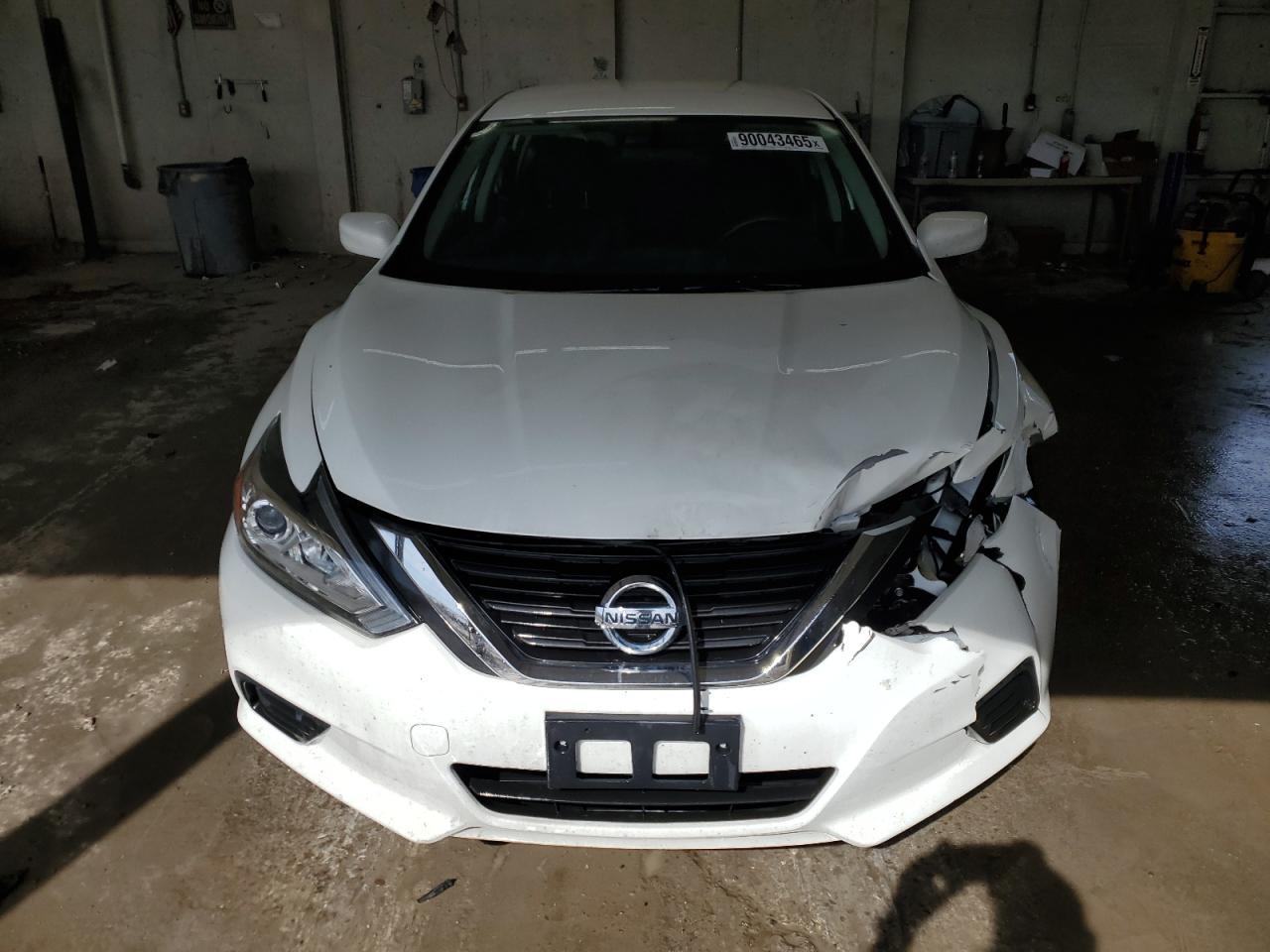 2017 NISSAN ALTIMA